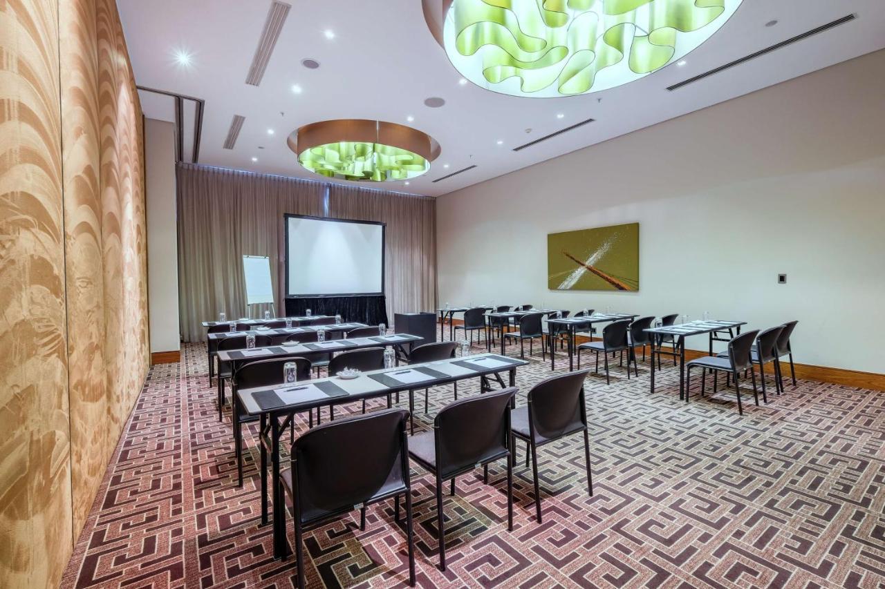 Radisson Blu Gautrain Hotel, Sandton Johannesburg Eksteriør bilde